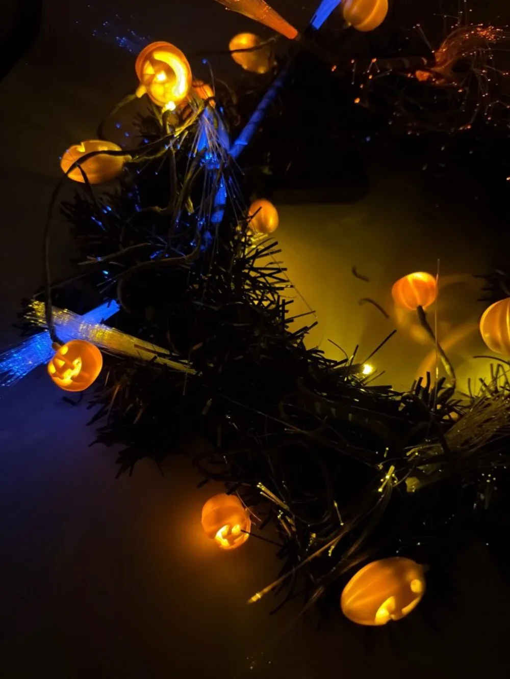 Halloween LED Fiber Optic Black Wreath With Orange Pumpkin Decorations 16 Inches